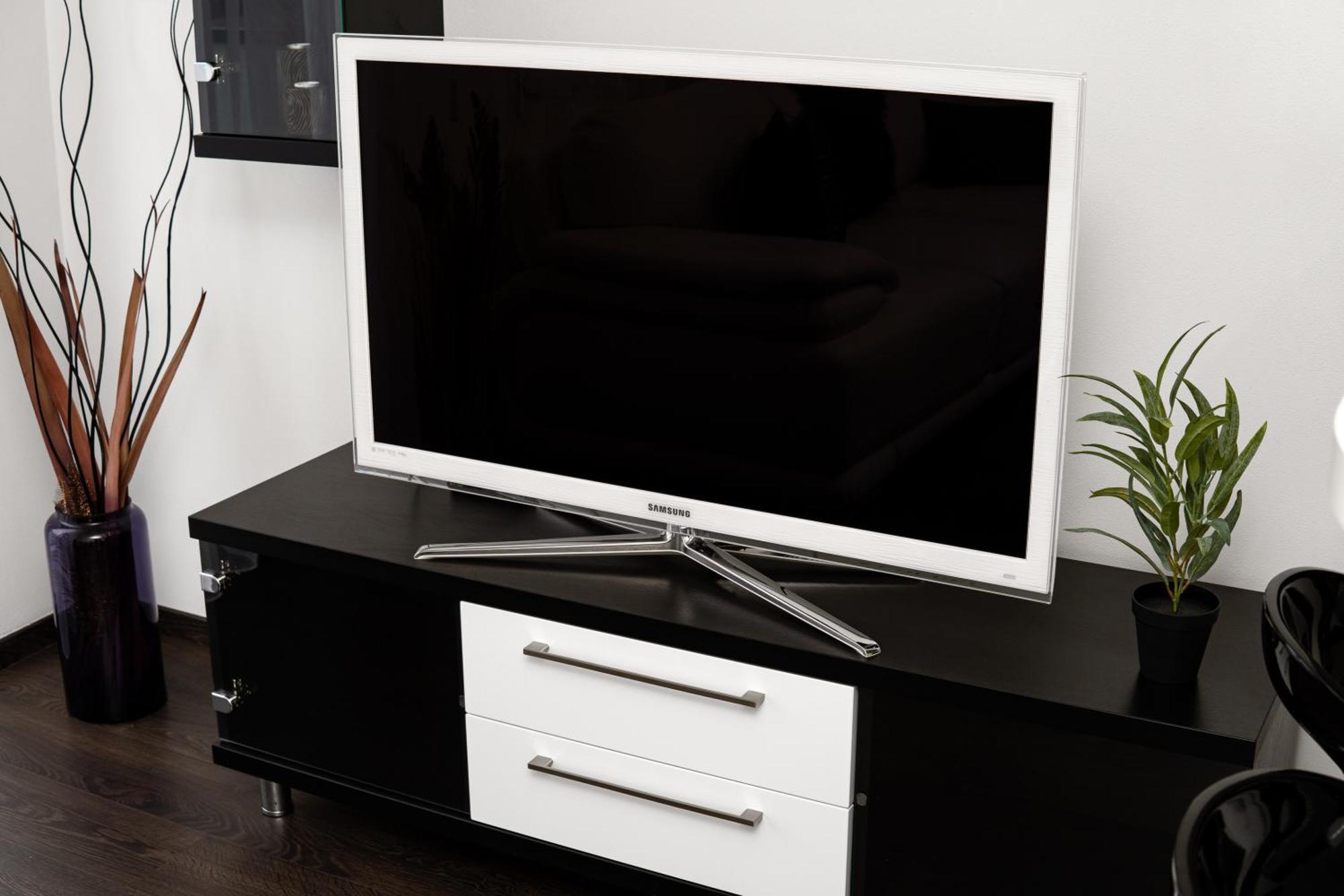 Bnb New Beautiful Apartment In The Center Of Ostrava With Option Garage Parking エクステリア 写真
