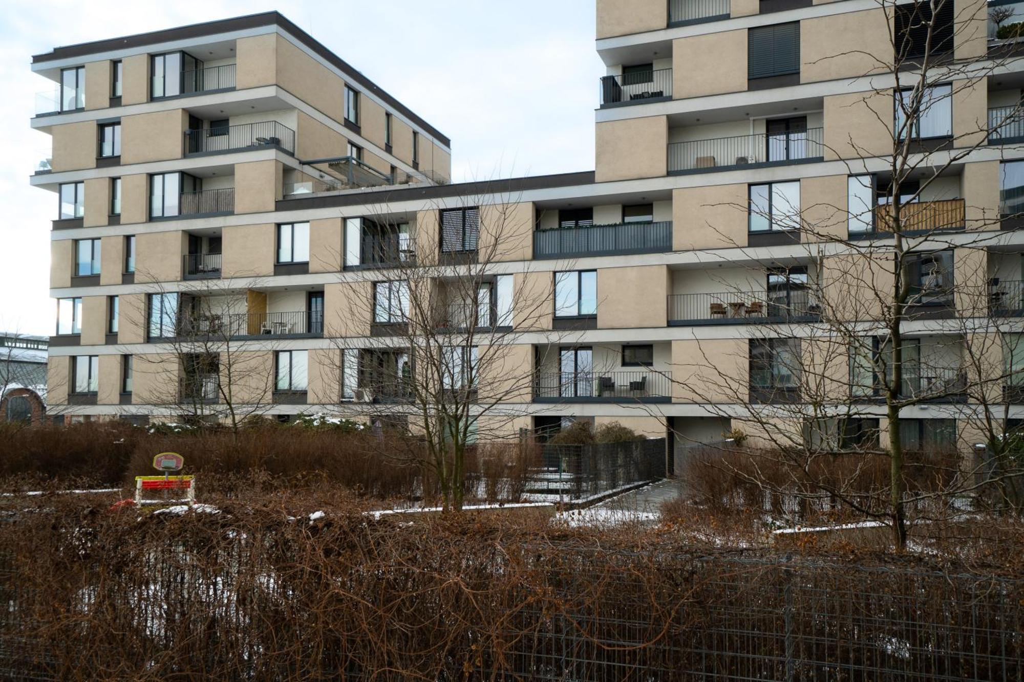 Bnb New Beautiful Apartment In The Center Of Ostrava With Option Garage Parking エクステリア 写真
